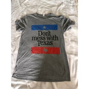 Don’t Mess With Texas T-Shirt | Classic Texas Graphic Tee Gray Size M